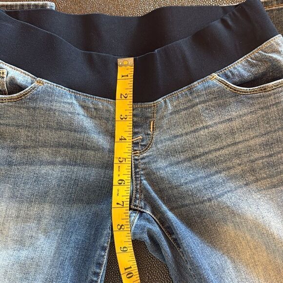 Liz Lange Maternity Boot Cut Medium Washed Jeans size 2 - Picture 7 of 8